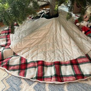 Ralph Lauren | Christmas Tree Skirt